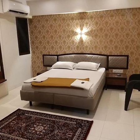 Hotel Ashoka Mira-Bhayandar Exterior photo